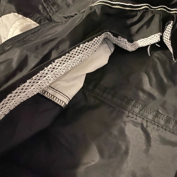 Vintage Nike Black Windbreaker Jacket - Picture 4 of 5
